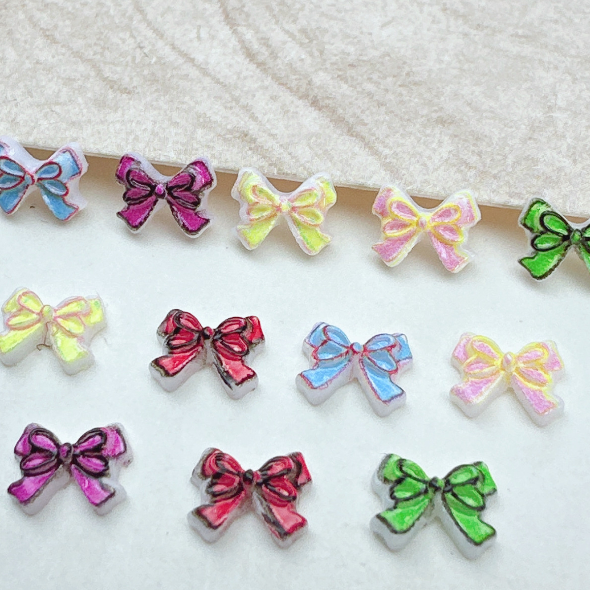 Phone Accessories Clipart - 30/50/100 Stück, süße Schmetterlingsknoten-Nagelkunst-Dekorationen, DIY, tragbare