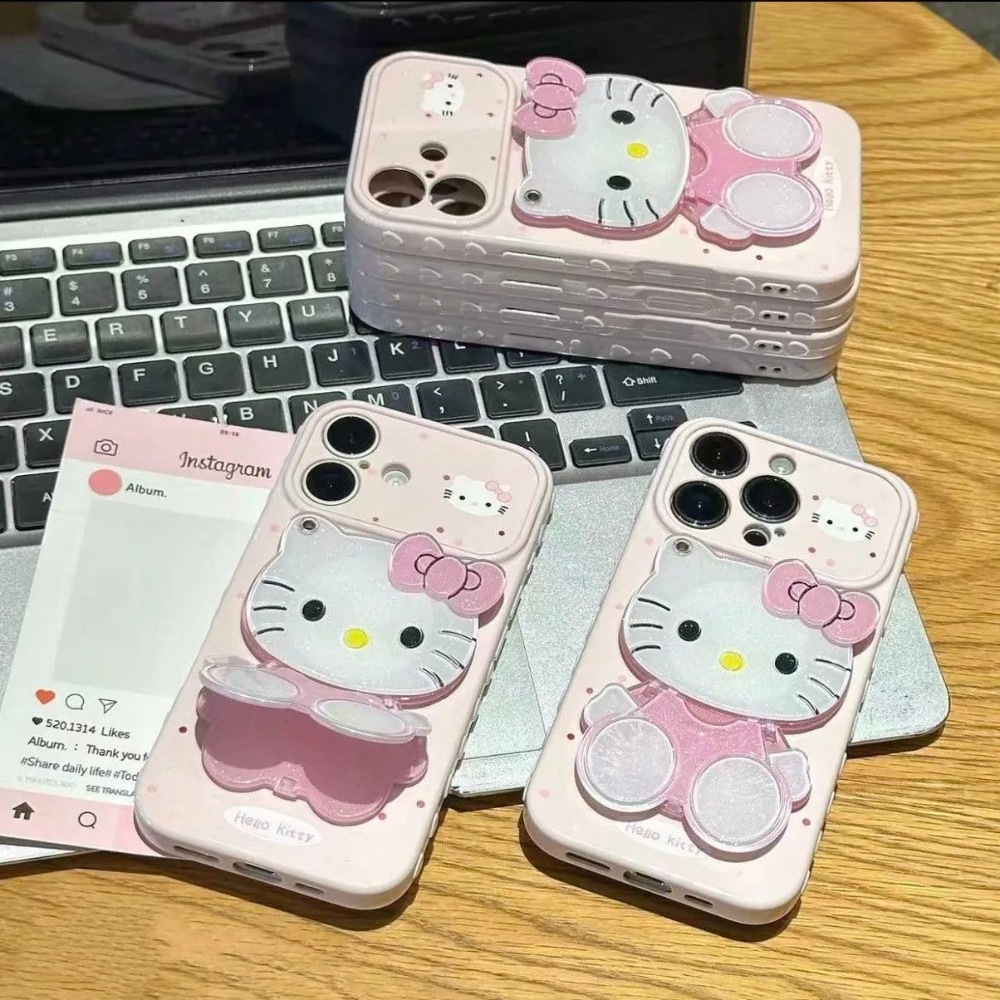 Phone Accessories Online - Kreative Anime-Handyhülle mit Halterung für iPhone